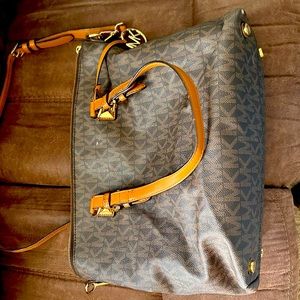 MK large purse/tote used